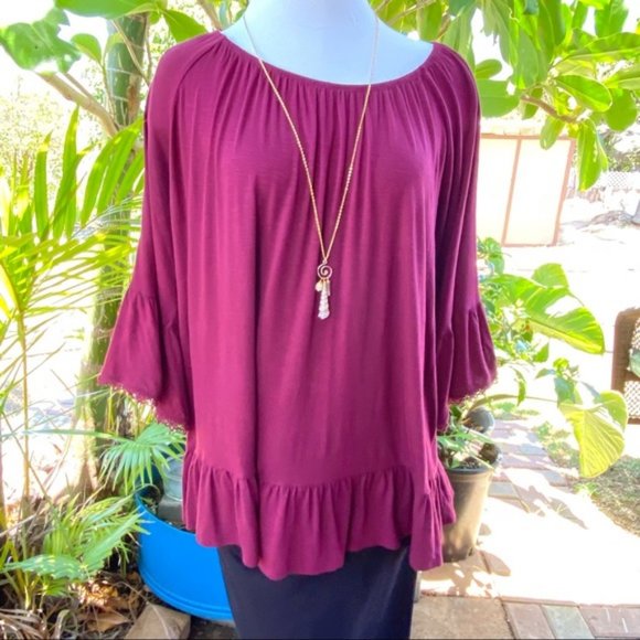 EUC Style and Co magenta/maroon top in 3X 3/4 sleeves  29 inches in length - Picture 5 of 6